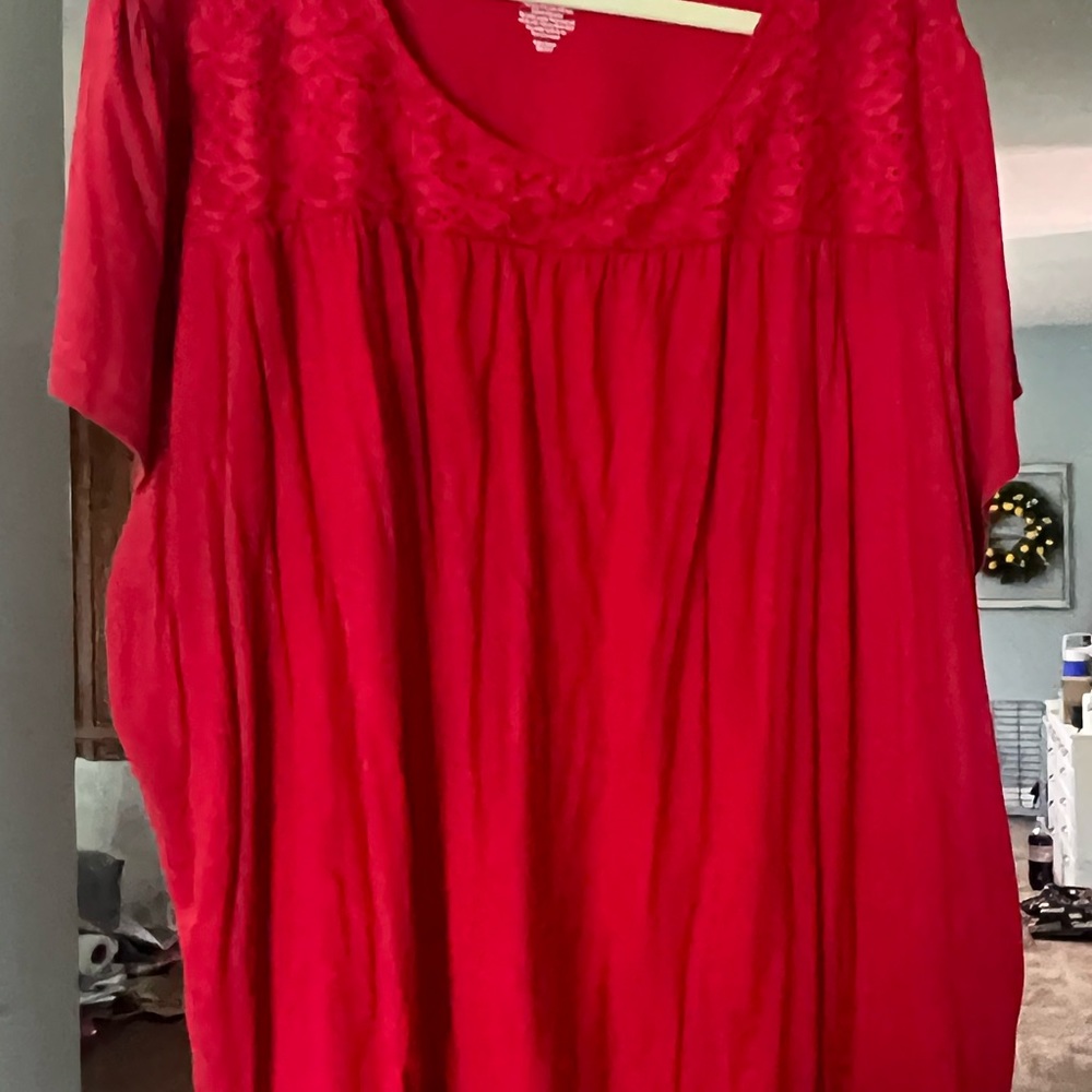 Red tee with lace